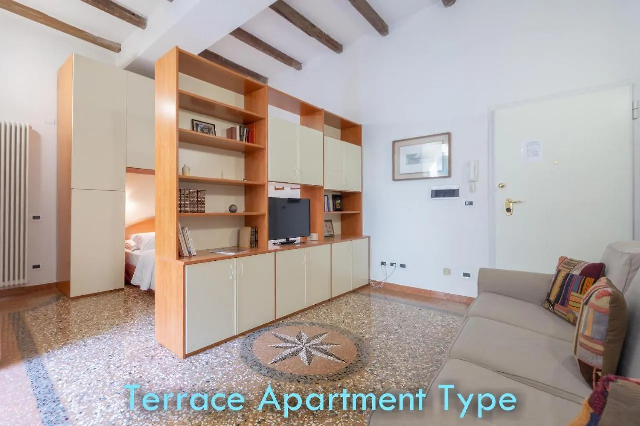 Santo Stefano Apartments - BolognaRooms