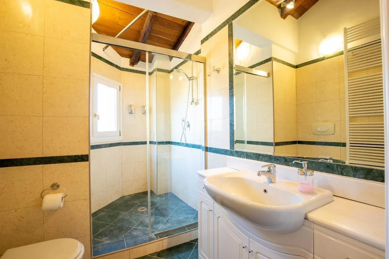 Santo Stefano Apartments - BolognaRooms 0*, Bologna Italia
